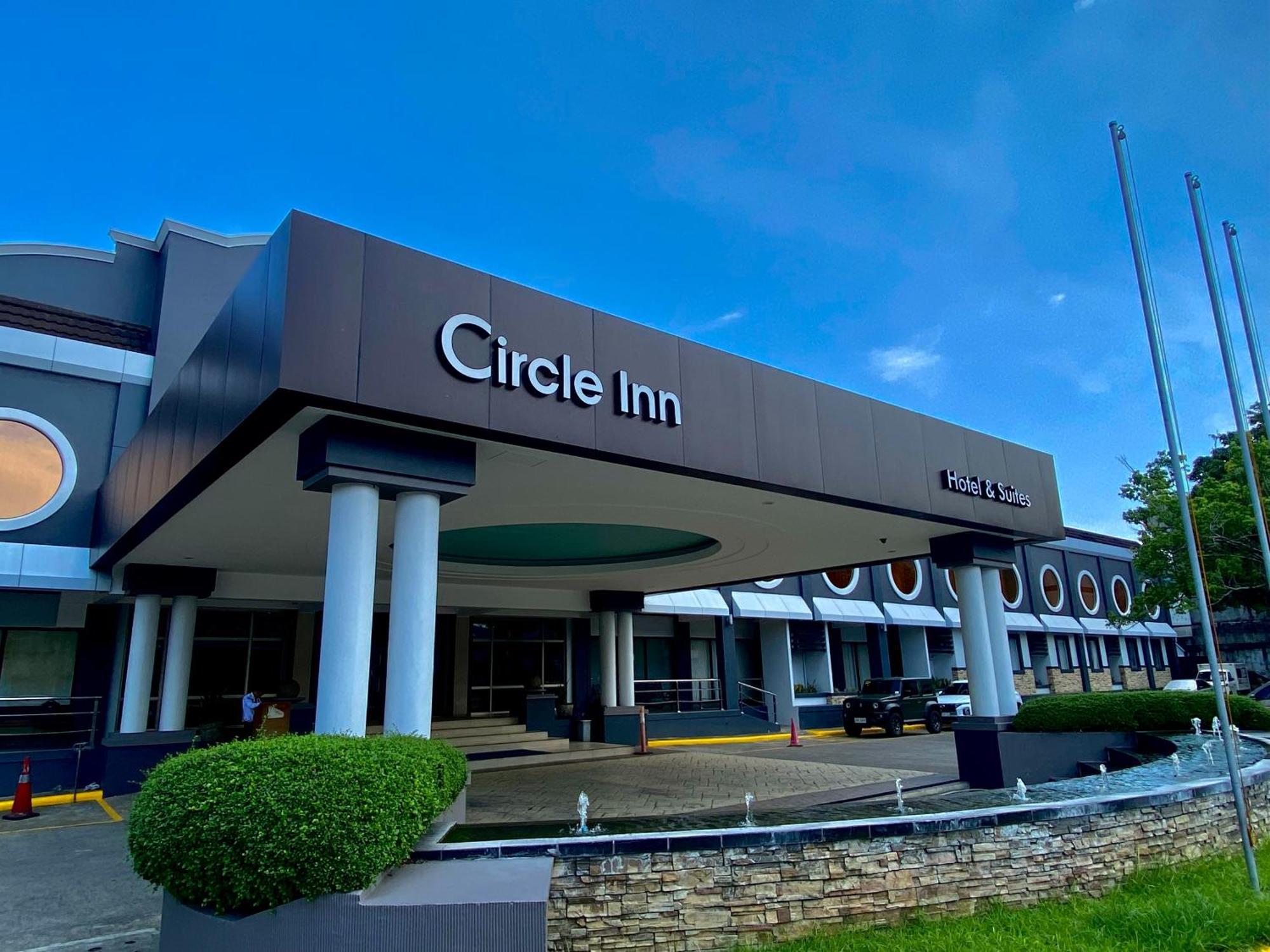 Circle Inn Hotel And Suites Bacolod Buitenkant foto